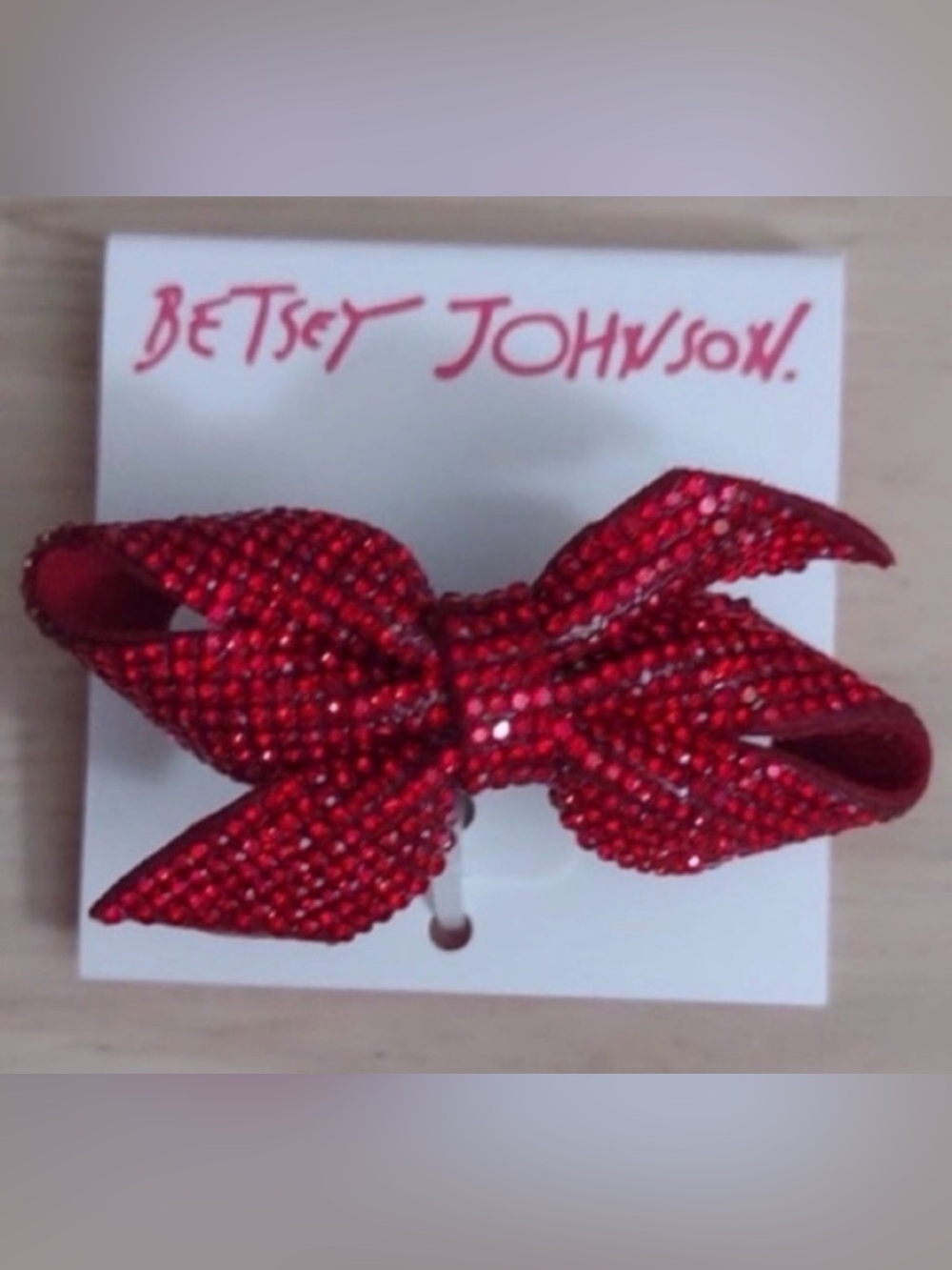BETSEY JOHNSON Christmas Red
Crystal Ribbon Bow Adjustable Stretch Ring NEW NWT